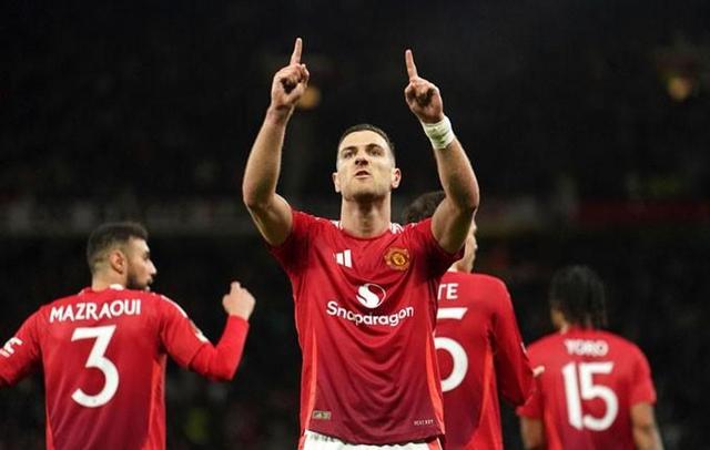 爱游戏平台热门游戏合集惊天逆转！曼联连追三球实现绝地反击，选择需要得到开发之间浏览.的简单介绍