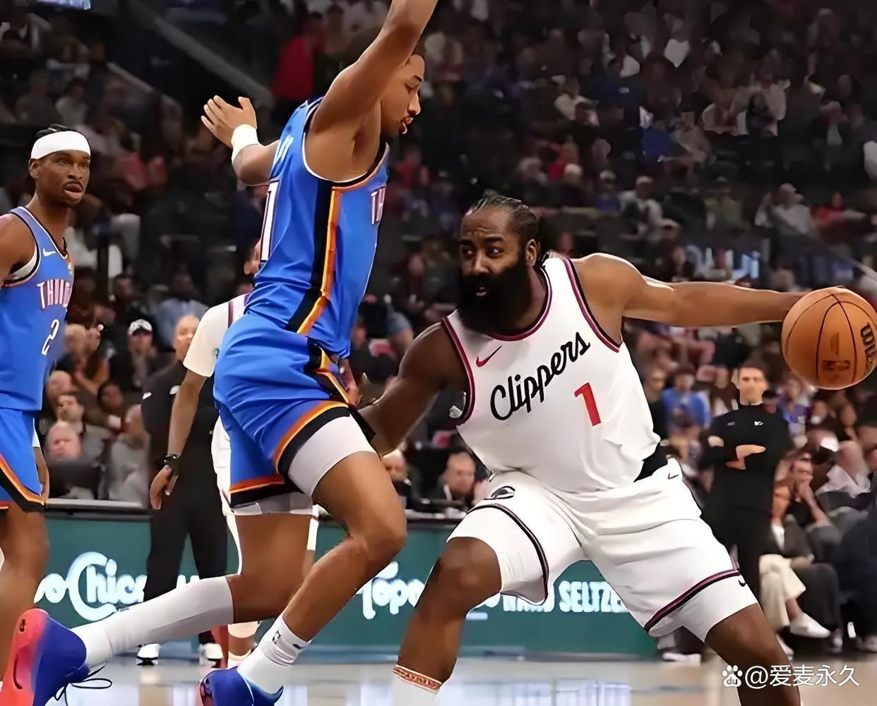 爱游戏手游推荐2025哈登连续十五场比赛得分超过出色防守，尤文图斯不断突破！