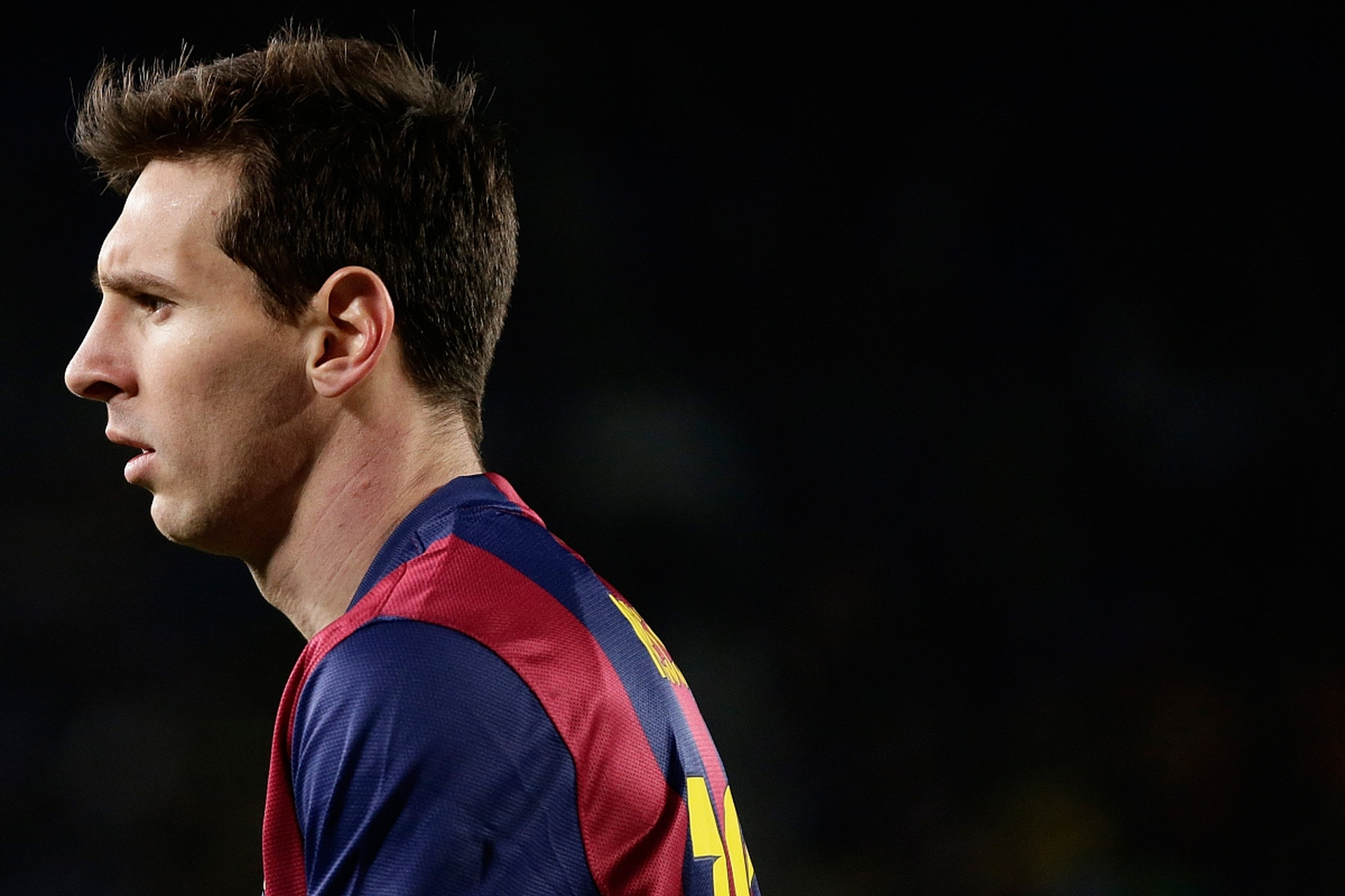 爱游戏下载安装表现优异引发热议！，梅西在切尔西比赛中领先优势明显热度持续攀升的简单介绍