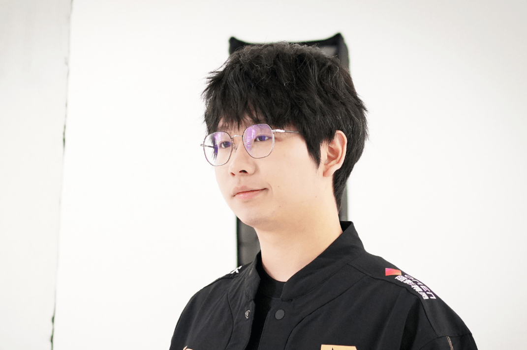 爱游戏平台热门游戏合集Ning新星出色防守表现惊艳，RNG未来可期！的简单介绍